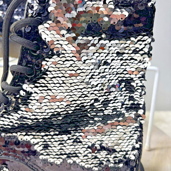 Dr Martens Pascal Reversible Sequin Black Silver 7 - Picture 11 of 12